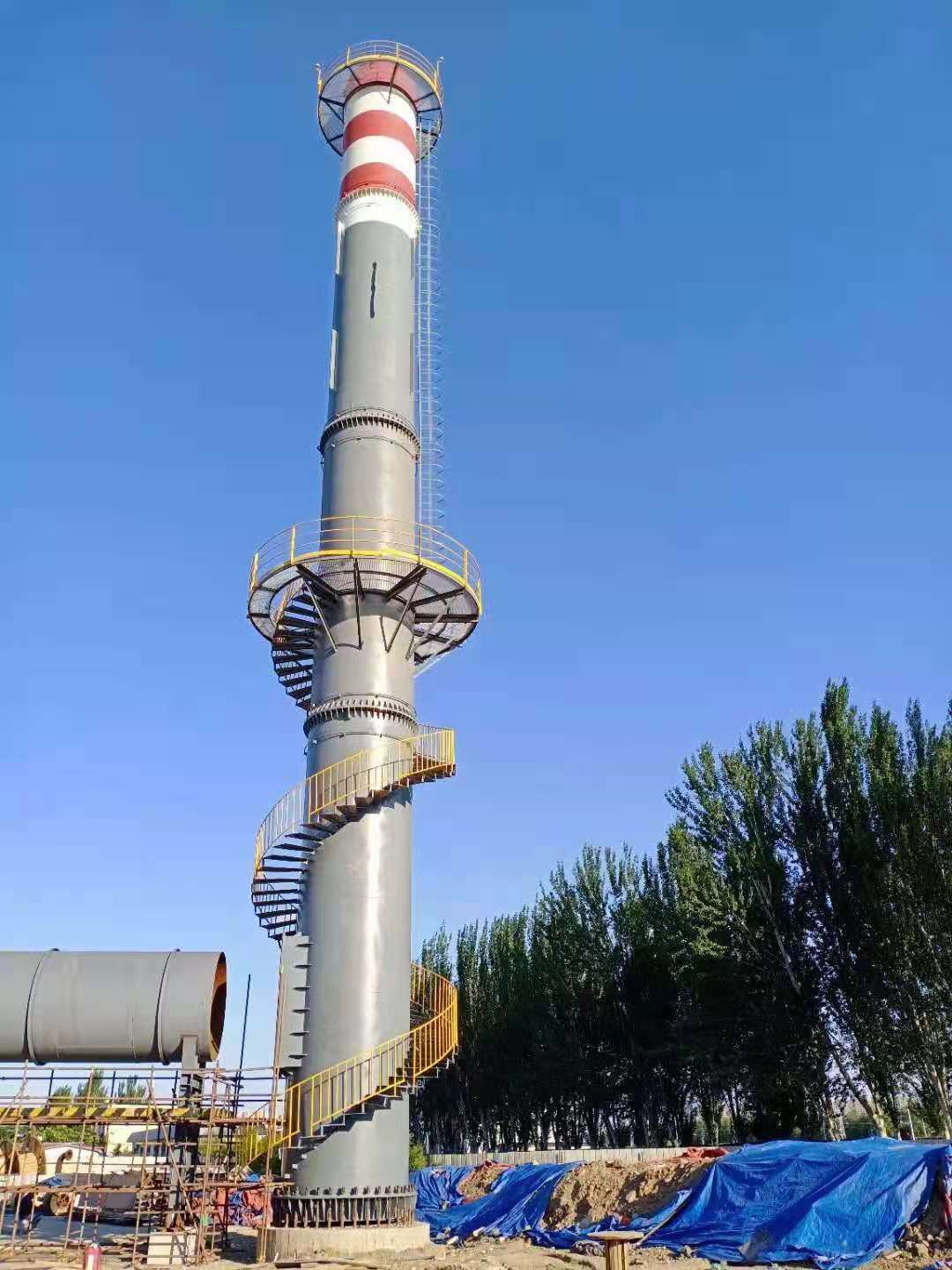 不銹鋼煙囪為什么還會(huì)生銹？是不是遇到了假冒偽劣的煙囪廠家？